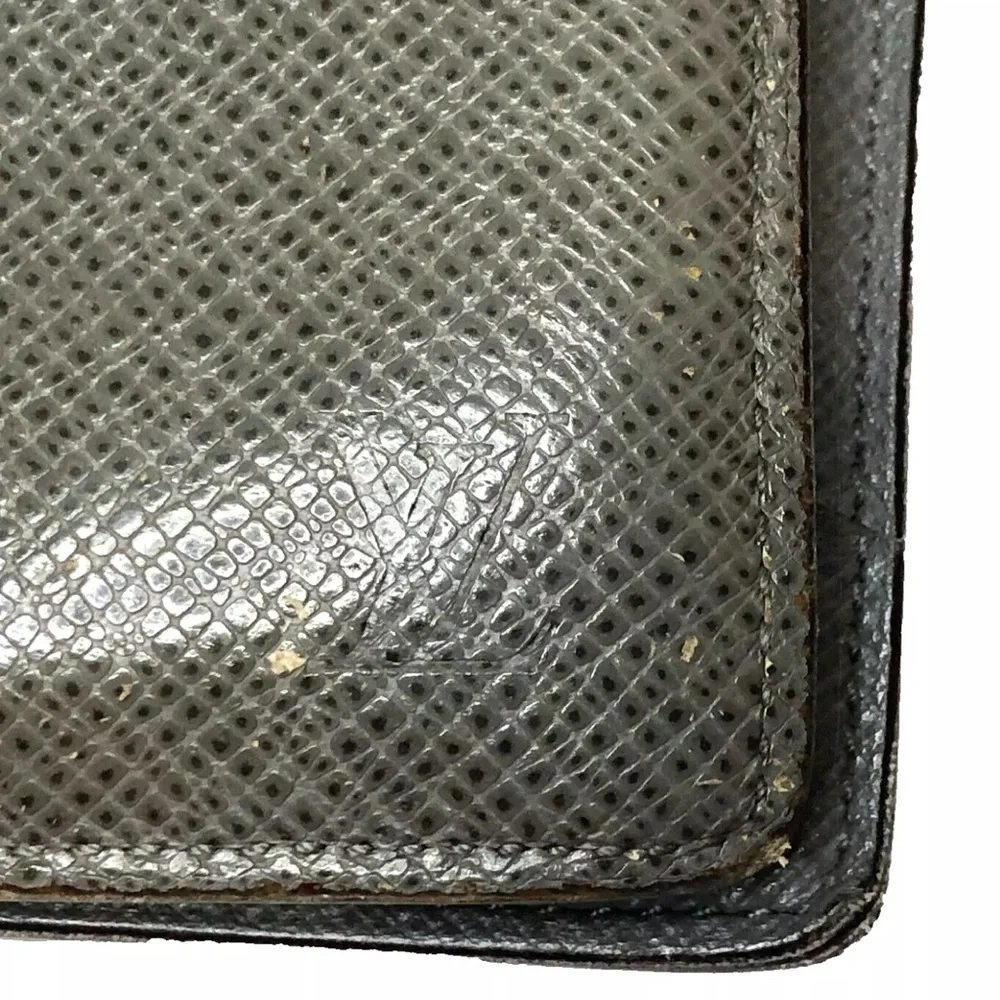 Louis Vuitton Taiga Leather Bifold Gray Men’s Wallet Made In France